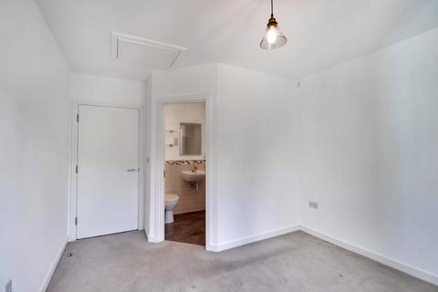31 Lambe Close, Snodland, ME6 5PE
