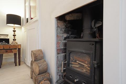 12 Bansons Way, Ongar, CM5 9AS