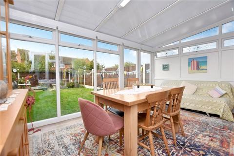 2 bedroom end of terrace house for sale, Salvia Close, Clacton-on-Sea, Essex