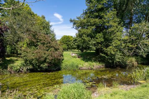 3 bedroom detached house for sale, The Street, Brockdish