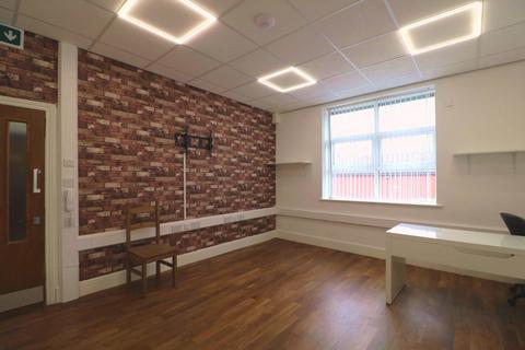 Office to rent, Stanley Road, Liverpool - *RENT FREE INCENTIVES ENQUIRE TODAY*