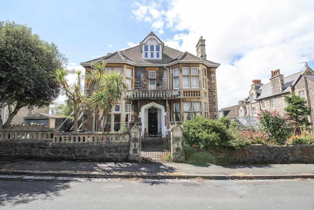 Atlantic Road South, WestonsuperMare 1 bed apartment for sale £125,000