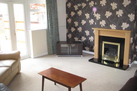 3 bedroom terraced house to rent, Thatcham Park, Yeovil BA21