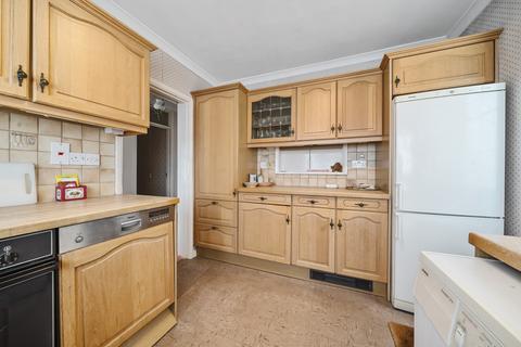 4 bedroom detached house for sale, Challenor Close, Wokingham RG40
