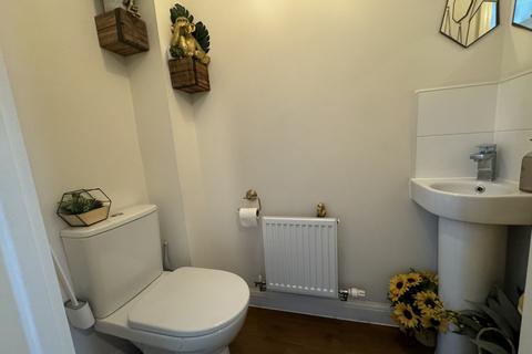 15 First Field Way, Patchway, Bristol, BS34 5TN