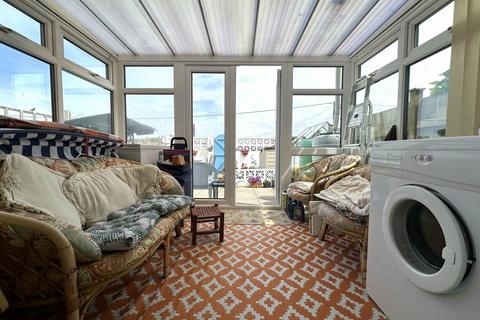 5 Abbots Drive, Bideford, EX39 4DB
