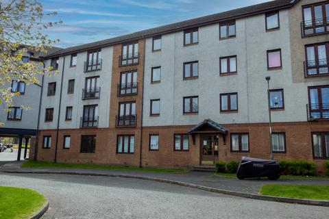 18/7 Hawkhill, Edinburgh, EH7 6LA