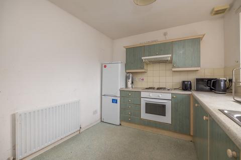 18/7 Hawkhill, Edinburgh, EH7 6LA