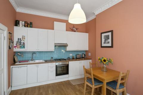 10 Hermitage Park, Edinburgh, EH6 8HB