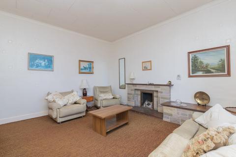12 Strathearn Road, Clarkston, Glasgow, G76 7TY