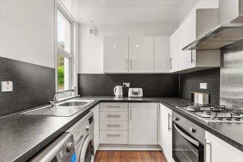60e Wellgate, Lanark, ML11 9DT