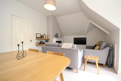 Flat 5, 68 West Overcliff Drive, Bournemouth, BH4 8AB