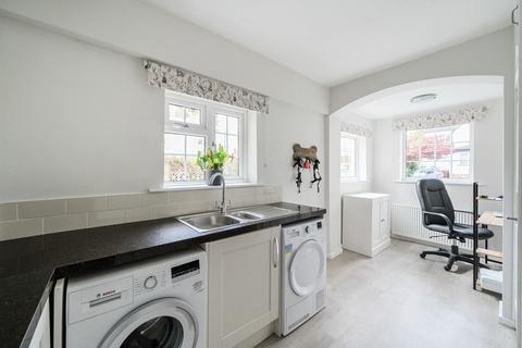 36 Westgate, Guiseley, Leeds, LS20 8HL