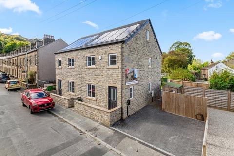 3 bedroom semi-detached house for sale, Sun Street, Eastburn, Keighley, West Yorkshire, BD20