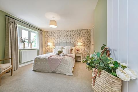4 bedroom detached house for sale, Off Holland Drive, Medstead, Alton, Hampshire