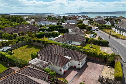 4 bedroom detached house for sale, Sea Road, Milford on Sea, Lymington, so41
