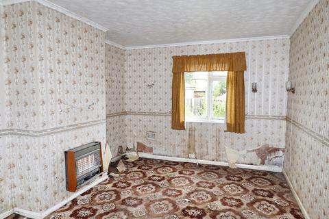 3 bedroom semi-detached house for sale, 162 Waterton Road, Wakefield, West Yorkshire, WF2 8NA