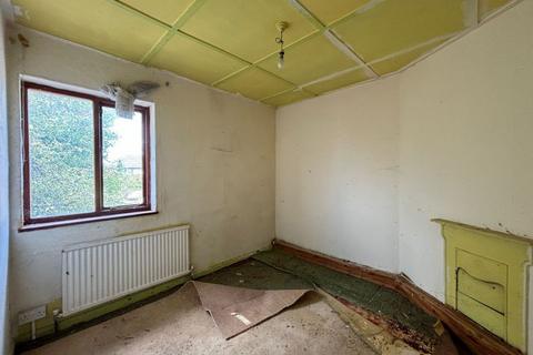 173 South End Road, Rainham, RM13 7XX