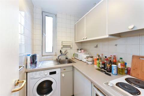 1 bedroom apartment to rent, Chelsea Cloisters, Chelsea SW3