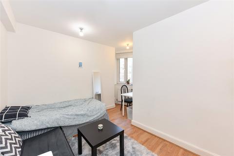 1 bedroom apartment to rent, Chelsea Cloisters, Chelsea SW3