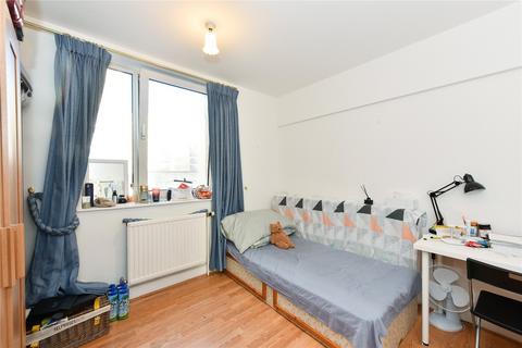 1 bedroom apartment to rent, Chelsea Cloisters, Chelsea SW3