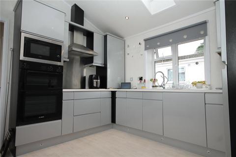 1 bedroom detached house for sale, Sixteenth Avenue, Lower Kingswood KT20