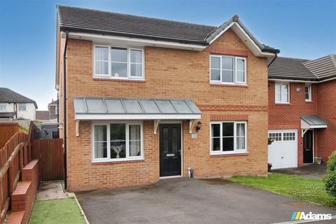 4 bedroom detached house for sale, Bell View, Farnworth