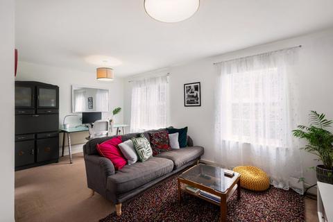 2 bedroom flat for sale, Waterside Gardens, Huntington Road, York, YO31