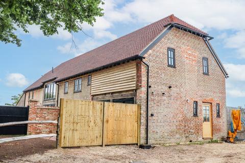 3 bedroom barn conversion for sale, Worsham Lane, BEXHILL on SEA, TN40