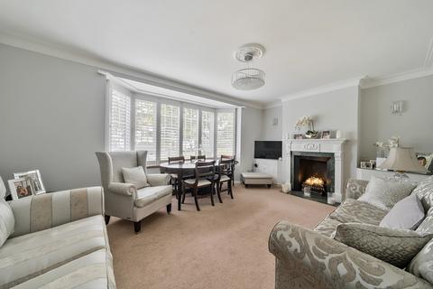 2 bedroom apartment for sale, Lock Chase, Blackheath, London