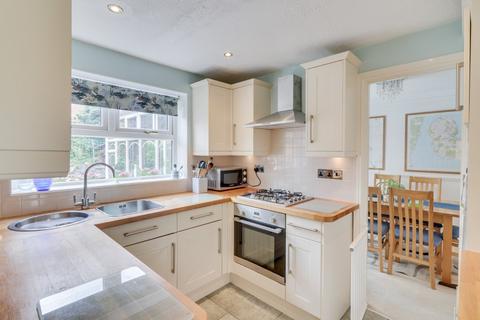 3 bedroom detached house for sale, Cavalier Drive, Apperley Bridge, Bradford, West Yorkshire, BD10