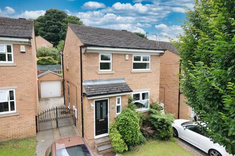 17 Cavalier Drive, Apperley Bridge, Bradford, BD10 0UF