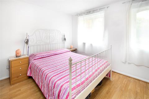 1 bedroom flat to rent, Telegraph Place, Isle of Dogs, London, E14