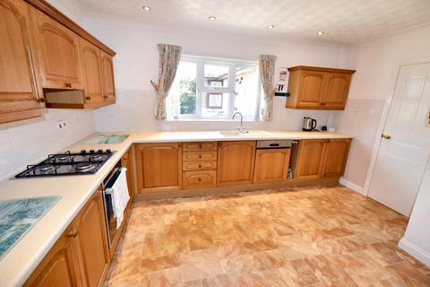 3 bedroom detached bungalow for sale, Pegasus Grove, Bourne, PE10