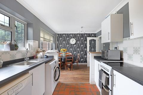 39 Acres Avenue, Ongar, CM5 0BJ