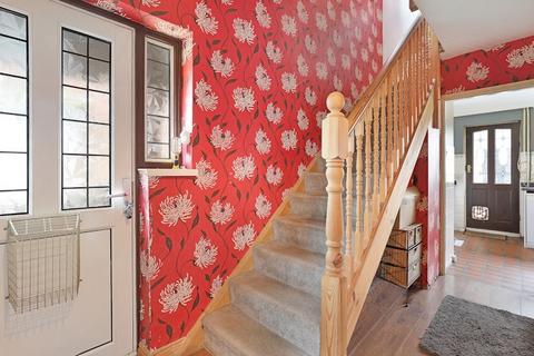39 Acres Avenue, Ongar, CM5 0BJ