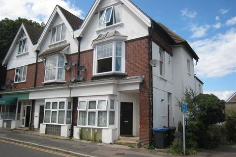 1 bedroom flat to rent, Station Approach West, Hassocks BN6