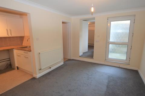 1 bedroom flat to rent, Station Approach West, Hassocks BN6