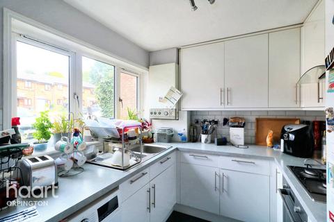 3 bedroom terraced house for sale, Buttermere Road, Orpington