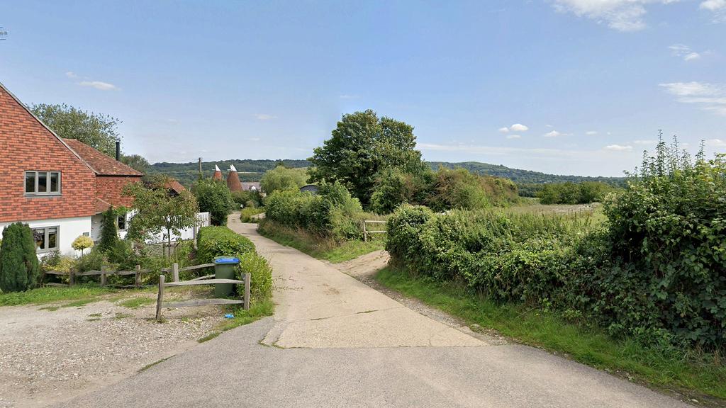 Road frontage onto Sepham Farm Road &amp; Filston...