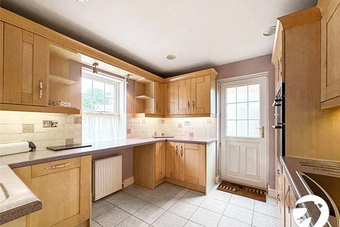 4 bedroom detached house for sale, Bell Road, Sittingbourne, Kent, ME10