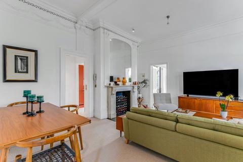 5b Randolph Road, London, W9 1AN