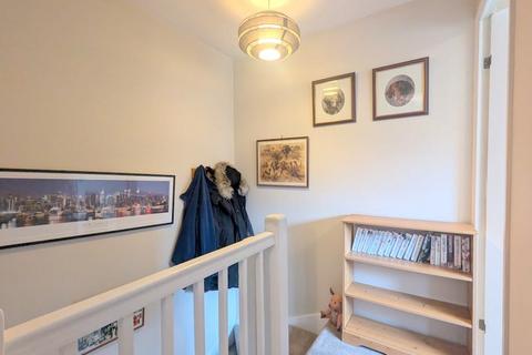 12 Briarwood Close, Feltham, TW13 4QL