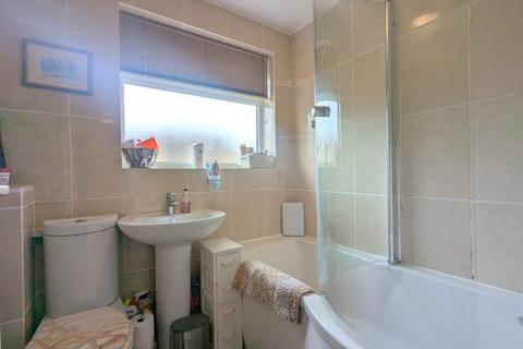 12 Briarwood Close, Feltham, TW13 4QL