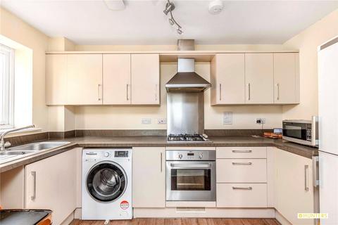 2 bedroom apartment to rent, Chapman Way, Haywards Heath, West Sussex, RH16