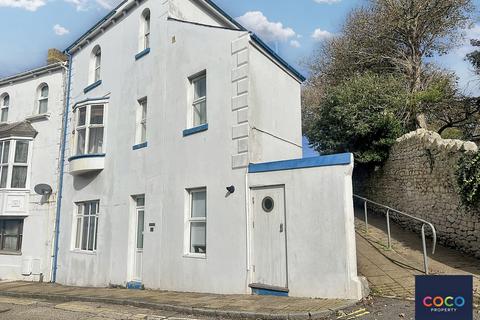 2 bedroom flat for sale, Fortuneswell, Portland DT5