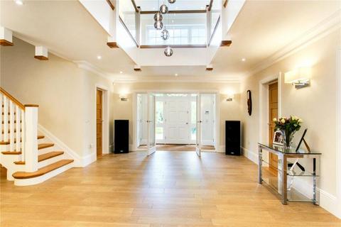 Brigadoon Dodds Lane, Chalfont St Giles, HP8 4EL