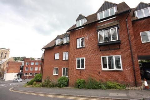 1 bedroom apartment to rent, The Mount, Guildford GU2