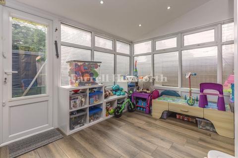 53 Heatherleigh, Leyland, PR26 7QF