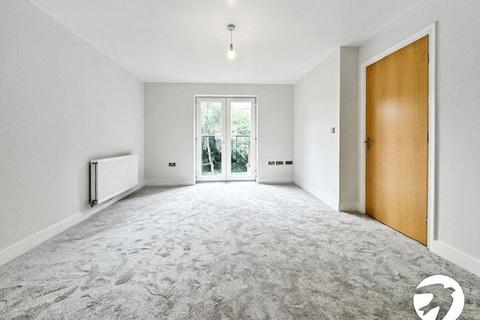 2 bedroom flat to rent, Pettacre Close, London, SE28